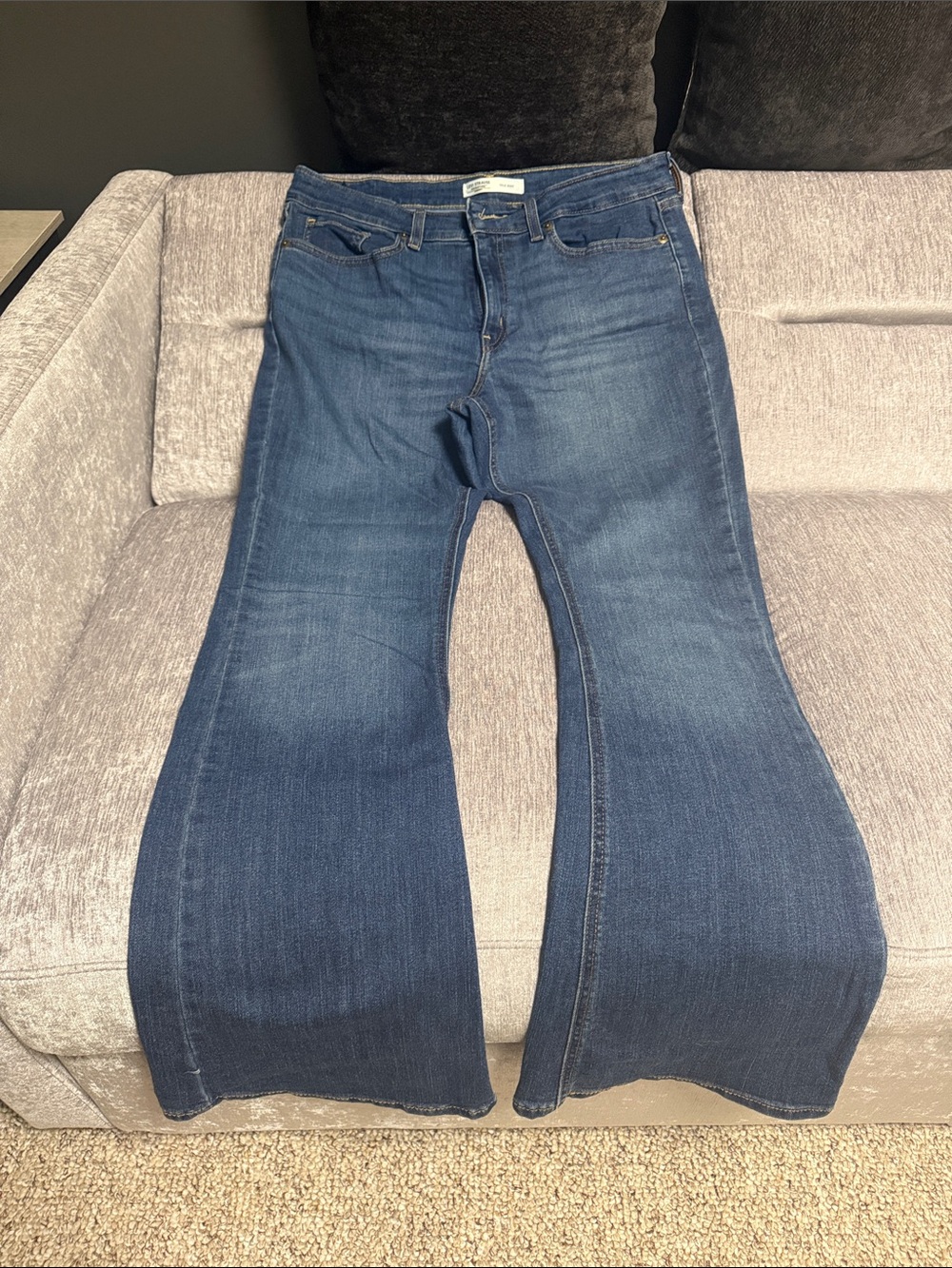 Levi Strauss Boot Cut Mid-Rise Women’s Jeans in Indigo Blue